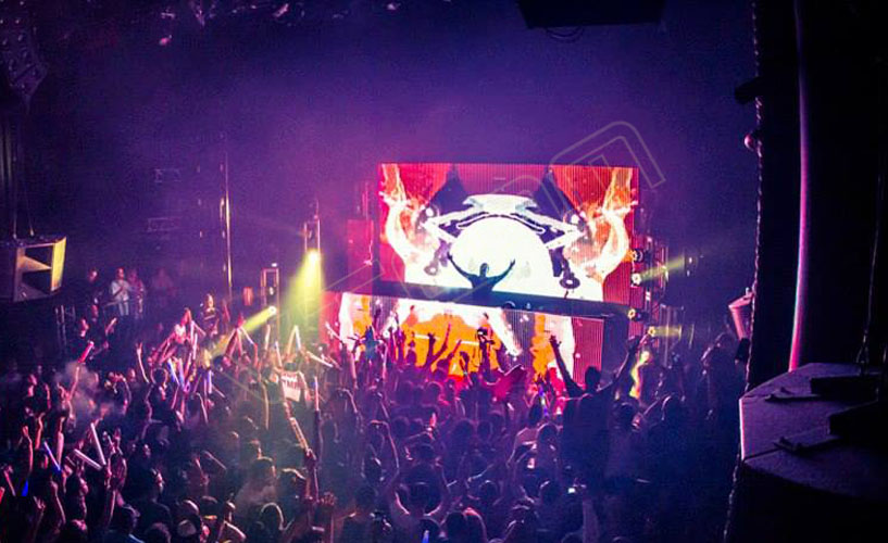 ���������뻧��DJ�� LED������iDot-P30��Ŀ