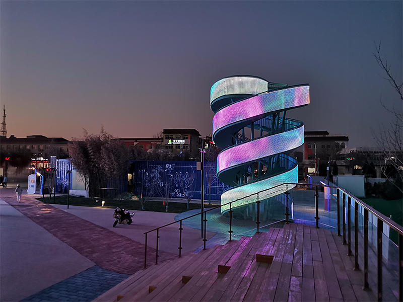 �ӱ��۰�����������������Ľ���LED��������Ŀ